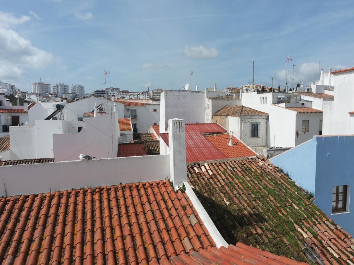C01 - Blue Door City Apartment Lagos Esterno foto